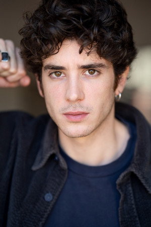 Nicolas Maupas